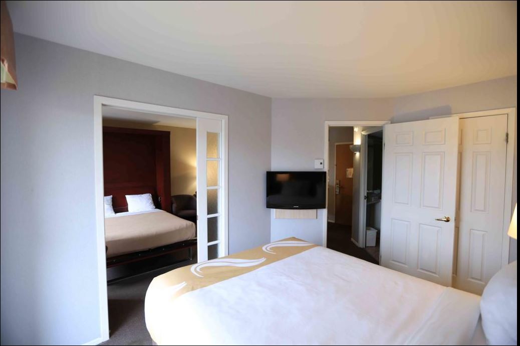 Upgrade, Efficiency, Suite, 2 Queen Beds