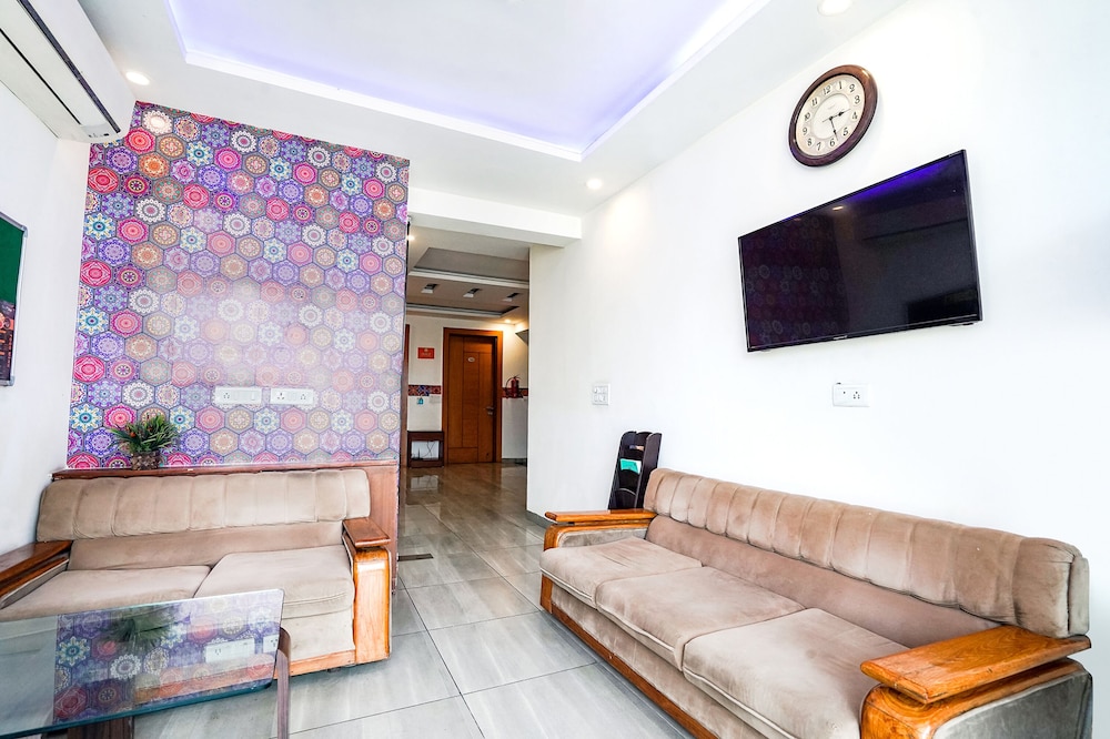 Fabhotel Nstay 32 24/30