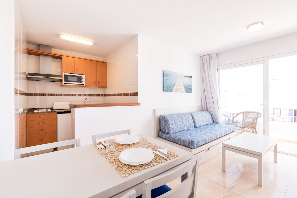 Apartamentos Avenida 14/30