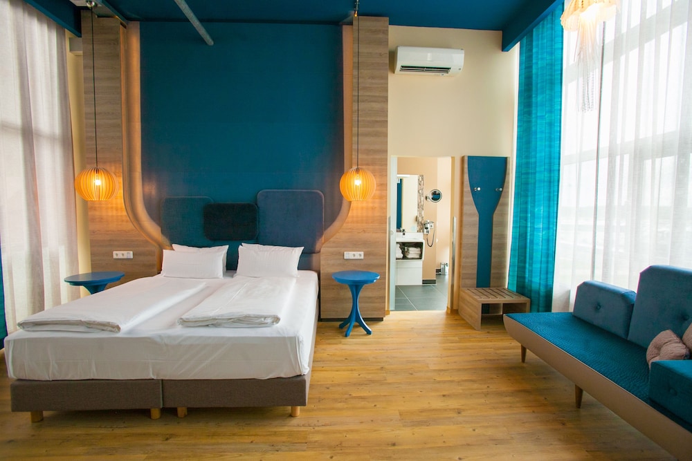 Tropical Islands Resort 38/80