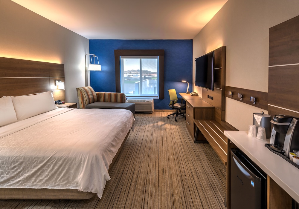 Holiday Inn Express Hotel Suites Reno Airport 20/51