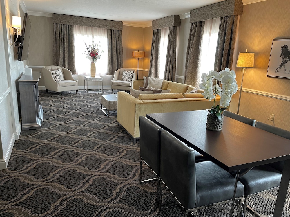 Oxford Casino Hotel 16/24