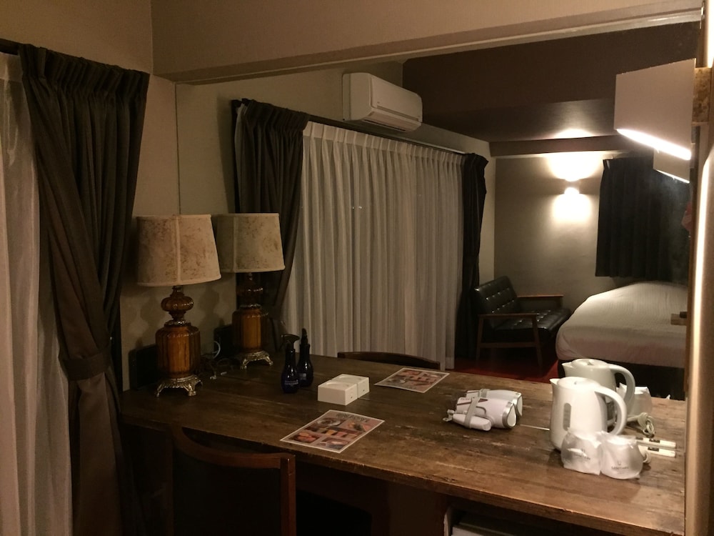 Hotel Sunset American 47/66