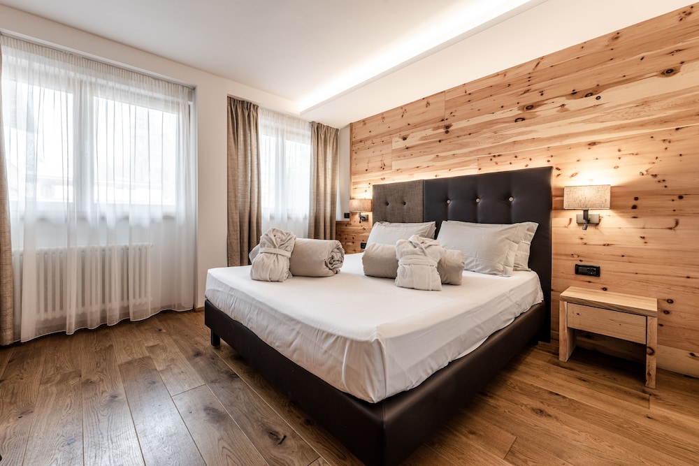 Hotel Sporting Ravelli 16/56