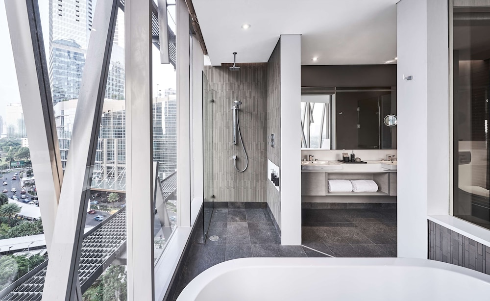 Discovery SCBD 18/59