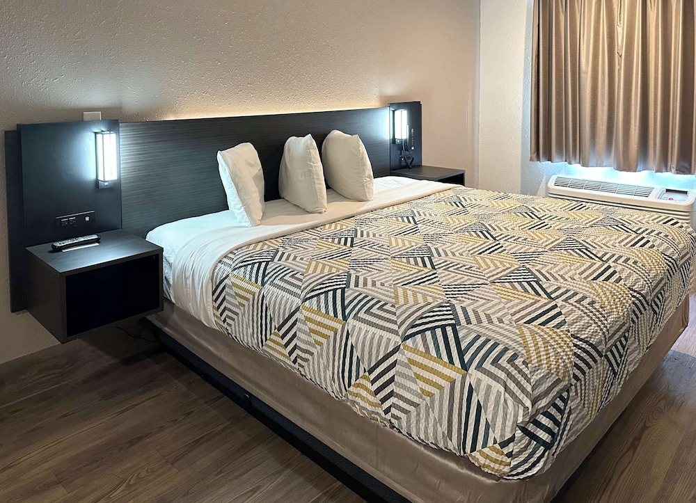 Motel6 Pooler, GA - Savannah Airport 23/50