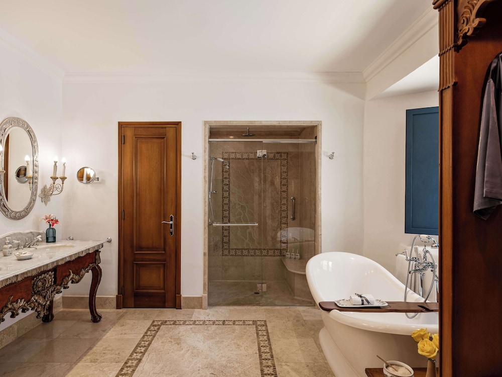 Palacio Nazarenas A Belmond Hotel 49/50