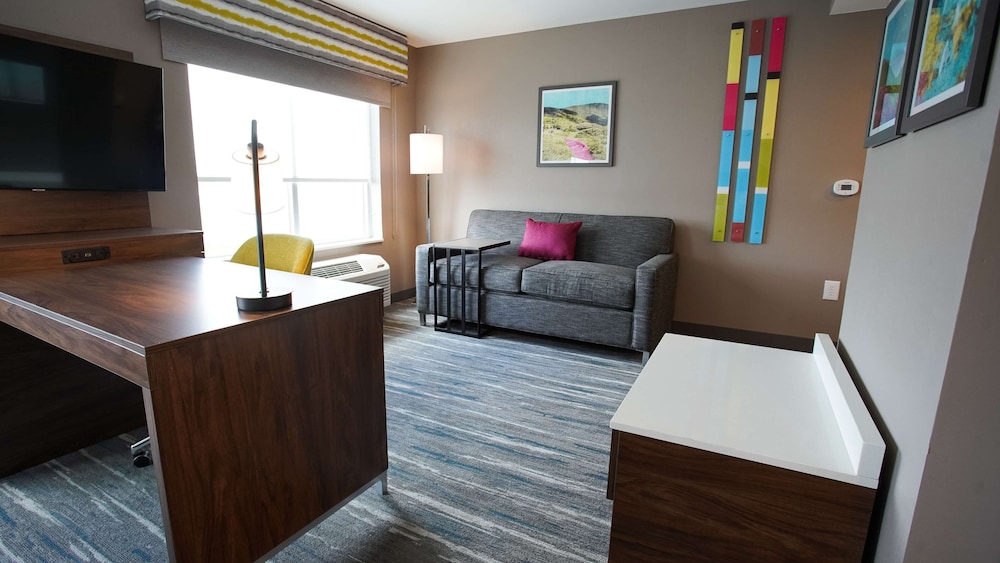 Hampton Inn Suites St Clairsville 23/32