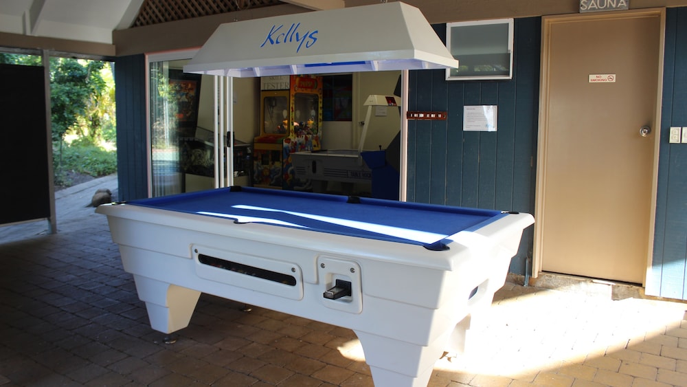 Kellys Beach Resort 8/49
