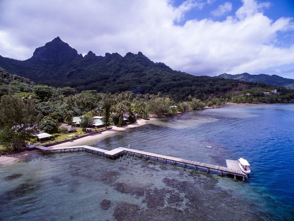 Linareva Moorea Beach Resort 44/50