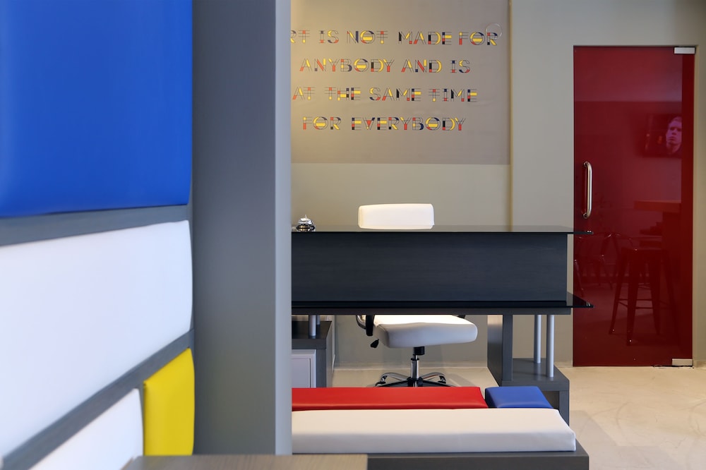 ArchitectoniKa Design Hotel 6/61