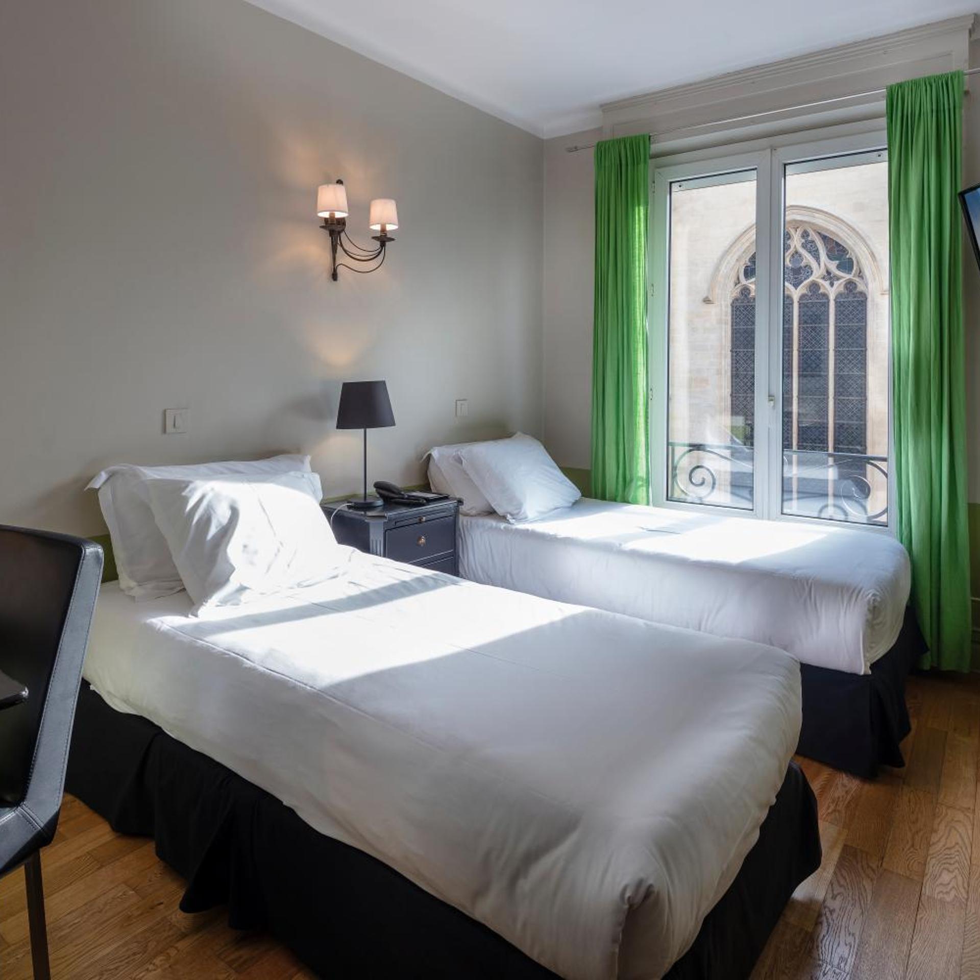 غرفة بسريرين منفصلين، Hotel Brueghel 2/10
