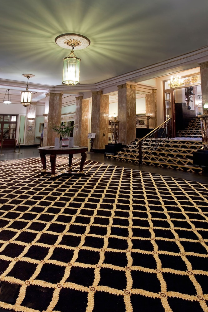 Adelphi Hotel 35/69