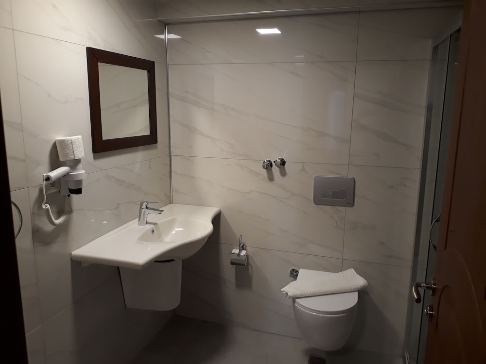 Alkan Hotel 46/50