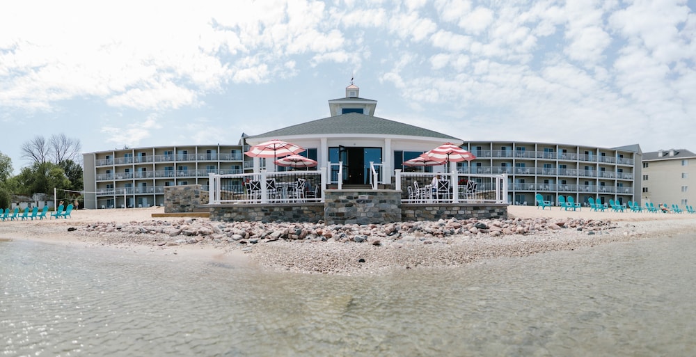 The Breakers Resort Lakeside 2/38
