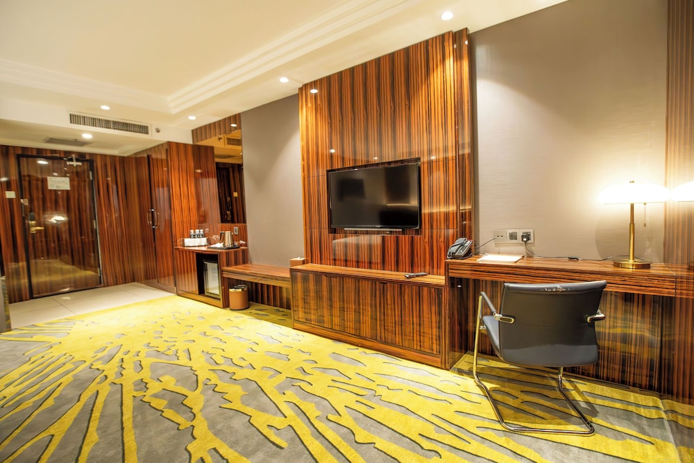 Moty Hotel 59/62