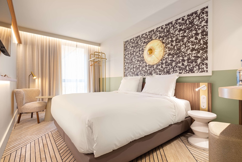 غرفة سوبيريور بسرير كوين، Hotel Yac Paris Clichy, a member of Radisson Individuals 2/9