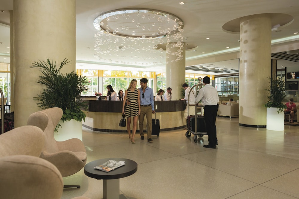 RIU Plaza Miami Beach 35/54