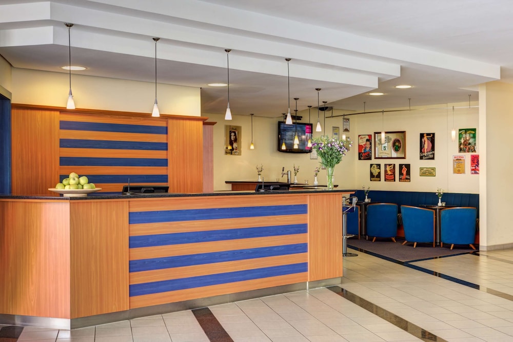 Intercityhotel Stralsund 3/47