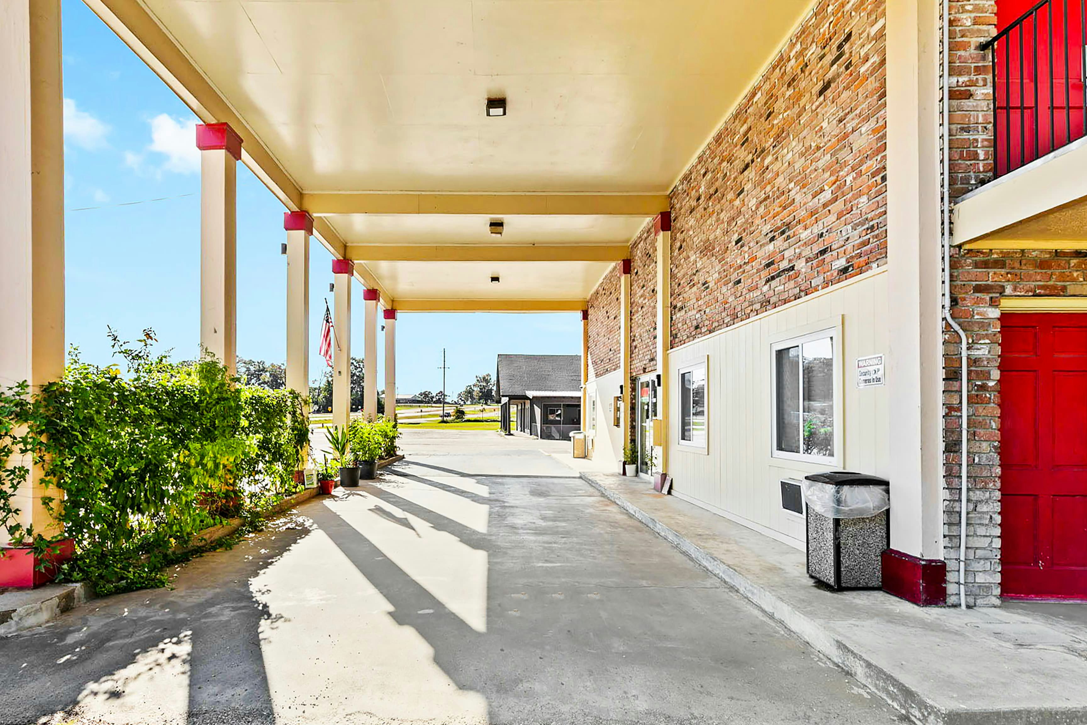 Jeffersonian Motor Inn by Townhouse, Prentiss MS 48/59