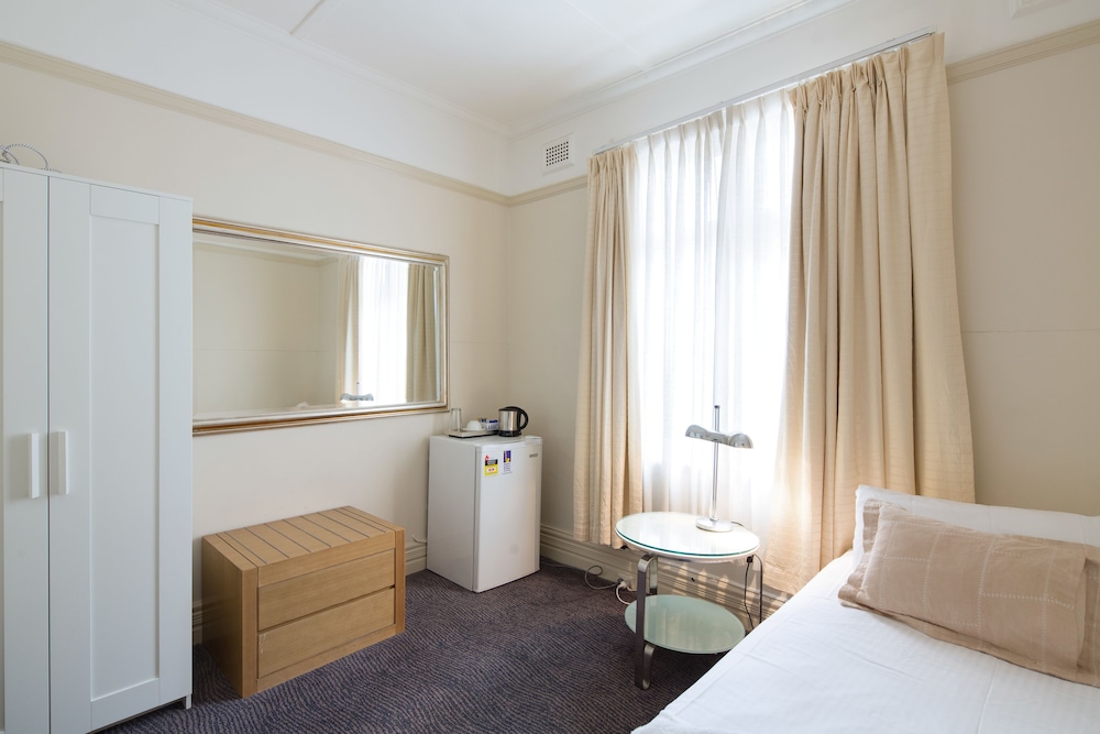 Neutral Bay Lodge 23/35