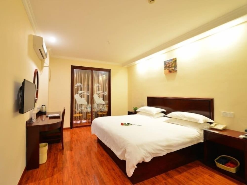 GreenTree Inn WuXi DongTing Leather City Express Hotel 9/21