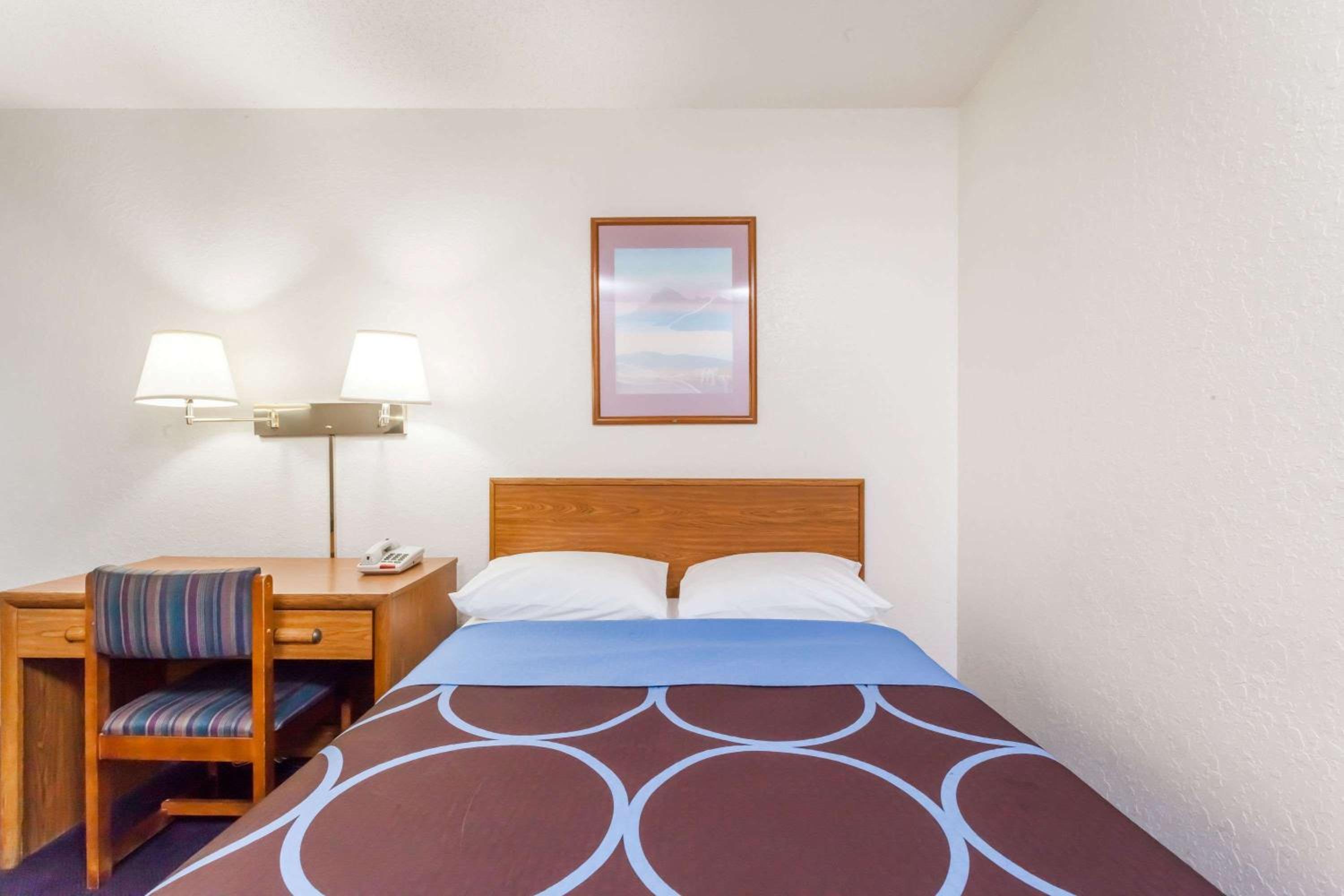 Room, Double Bed, Bathtub, Accessible