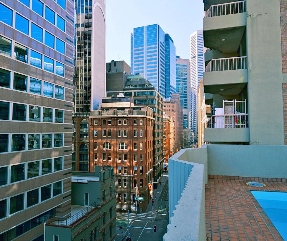 Metro Apartments on King Street 37/50