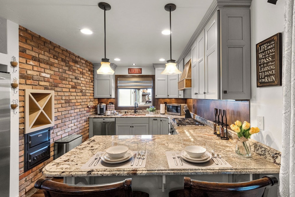 Coyote Bluff Estate 33/48