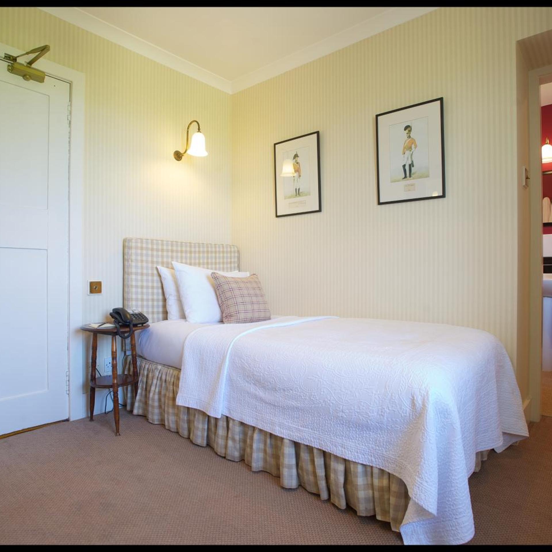Room, Single