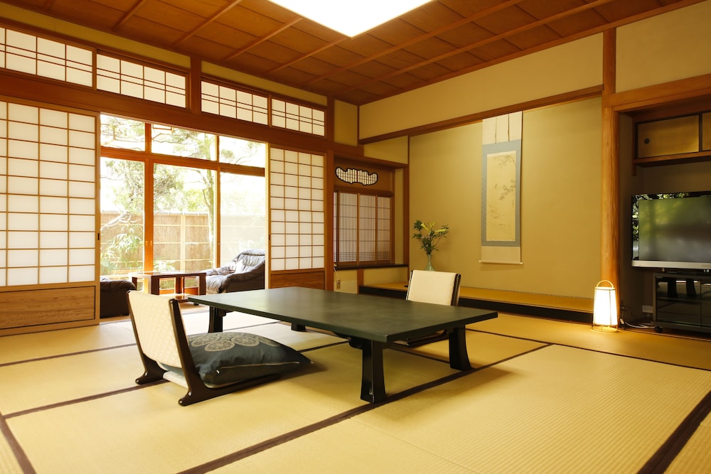 Hashinoya Annex Ransui 37/50