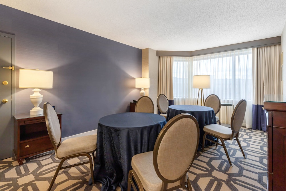 Omni Richmond Hotel 52/76