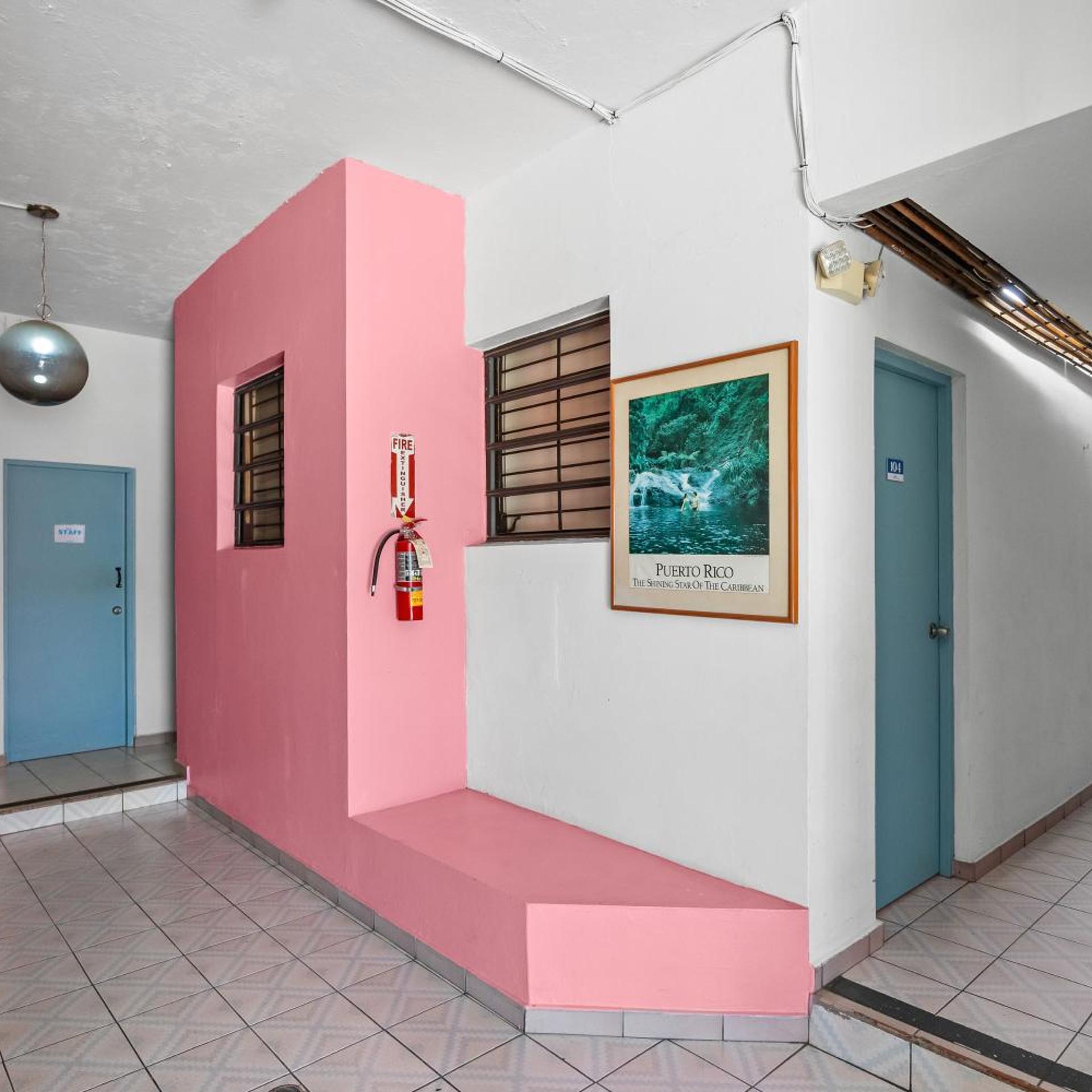 BORINQUEN BEACH INN 7/39