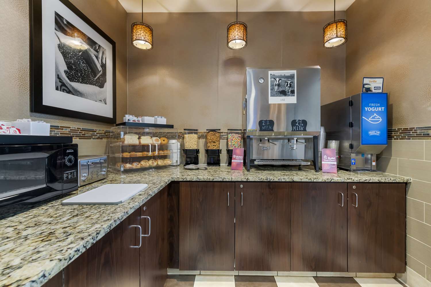 Best Western Plus St. Paul North/Shoreview 4/23