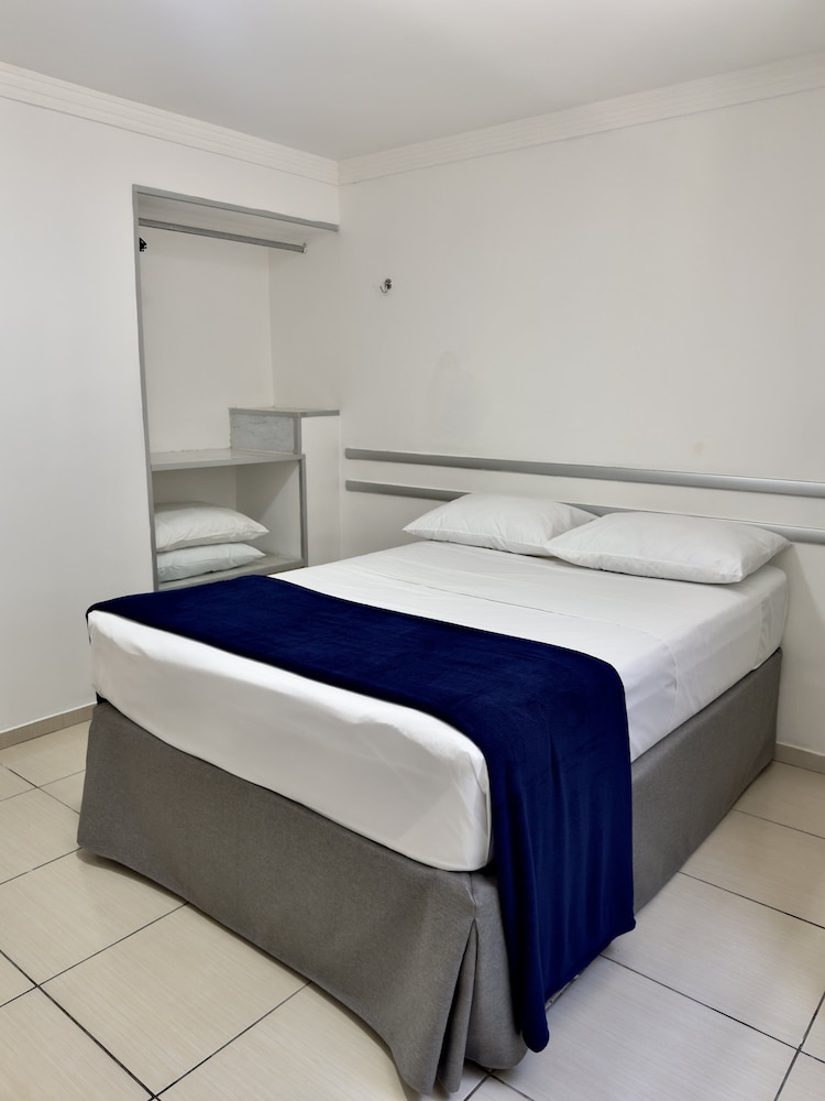 Tirol Praia Hotel Ltda 14/50