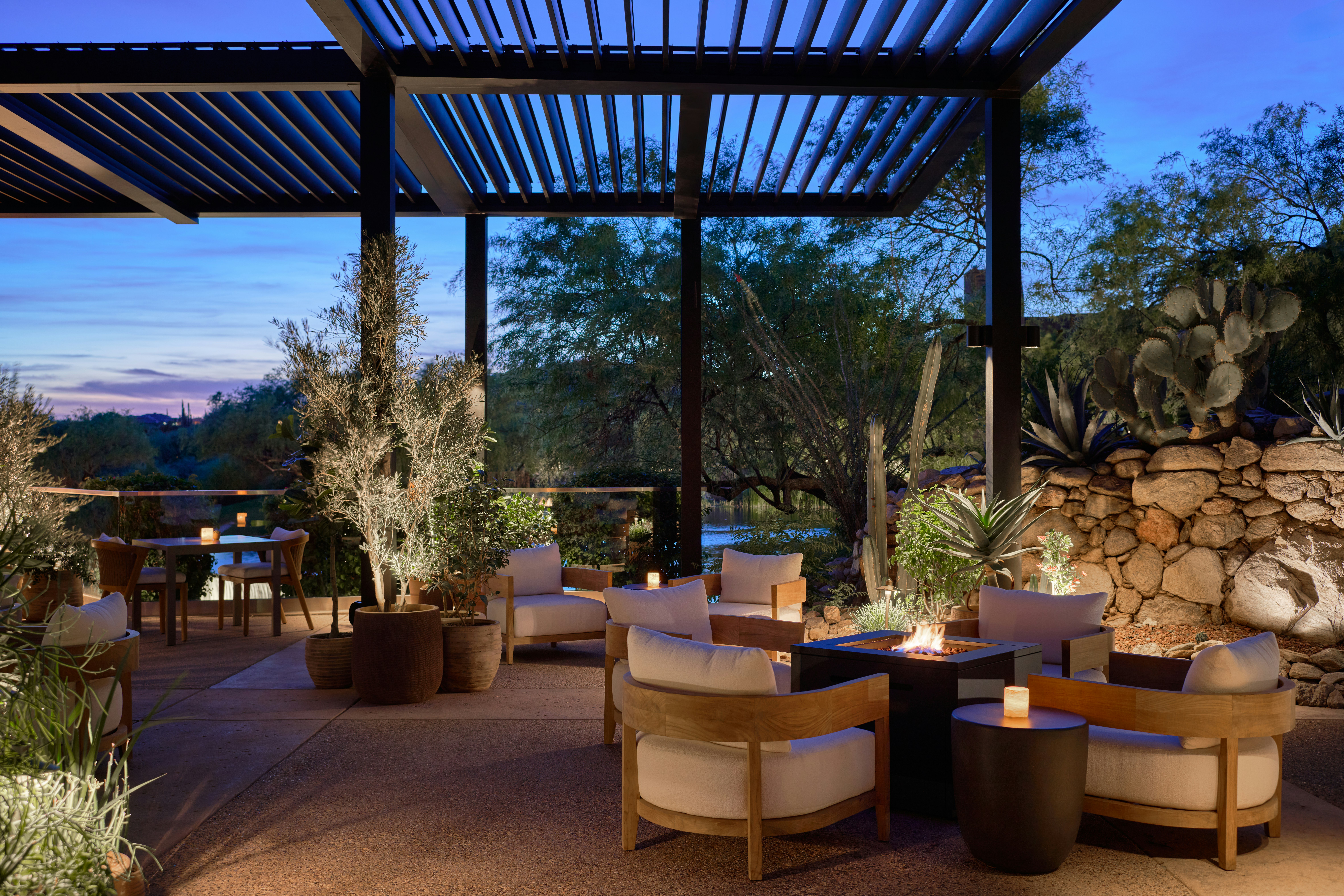 Loews Ventana Canyon Resort 79/99