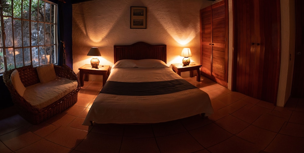 Hotel & Spa Posada Del Valle 30/50