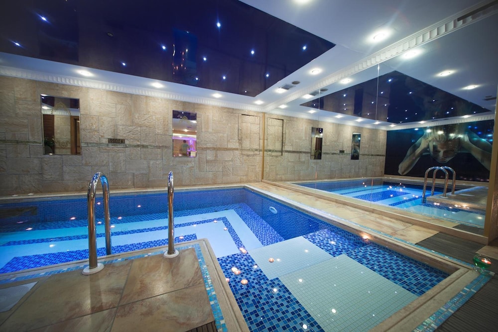Grand Asiyan Hotel 25/46