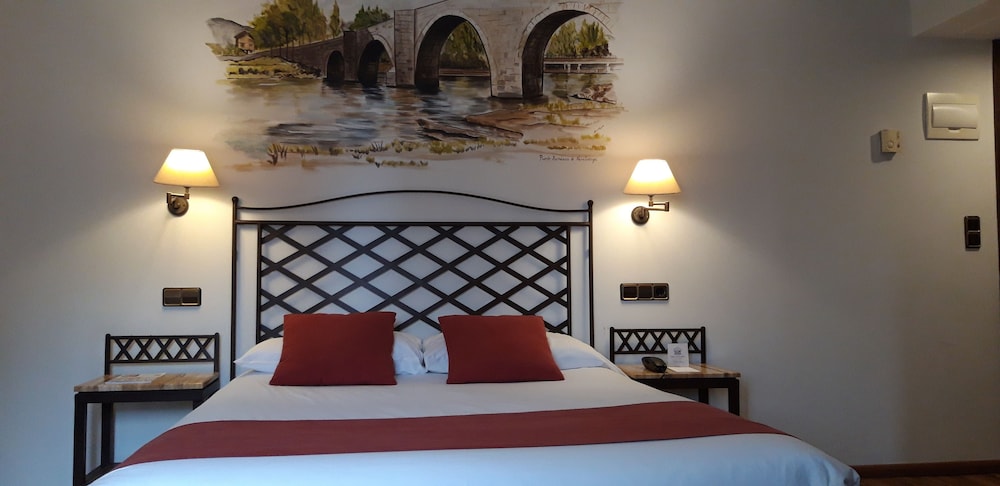 Hotel Palacio de Valderrabanos 21/78