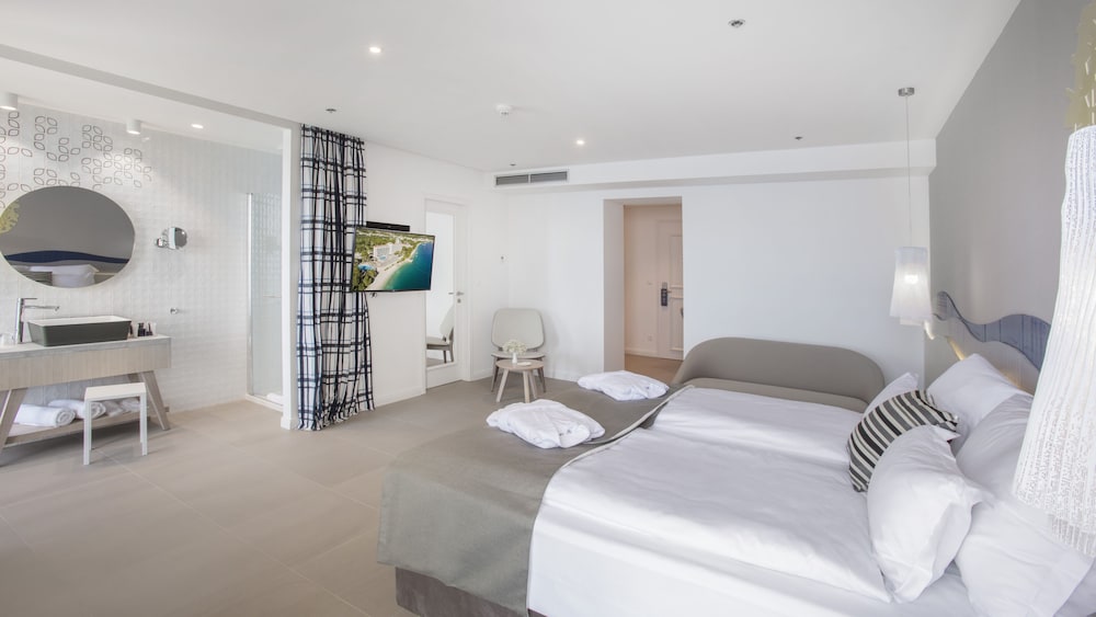 Bluesun Hotel Jadran 24/74