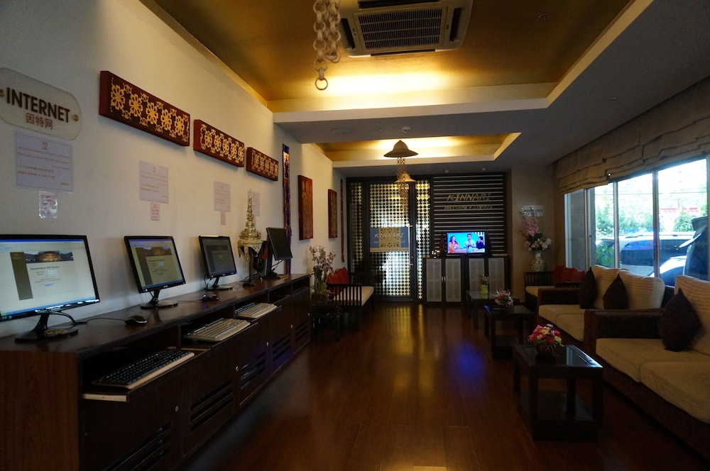 Maninarakorn Hotel 25/49
