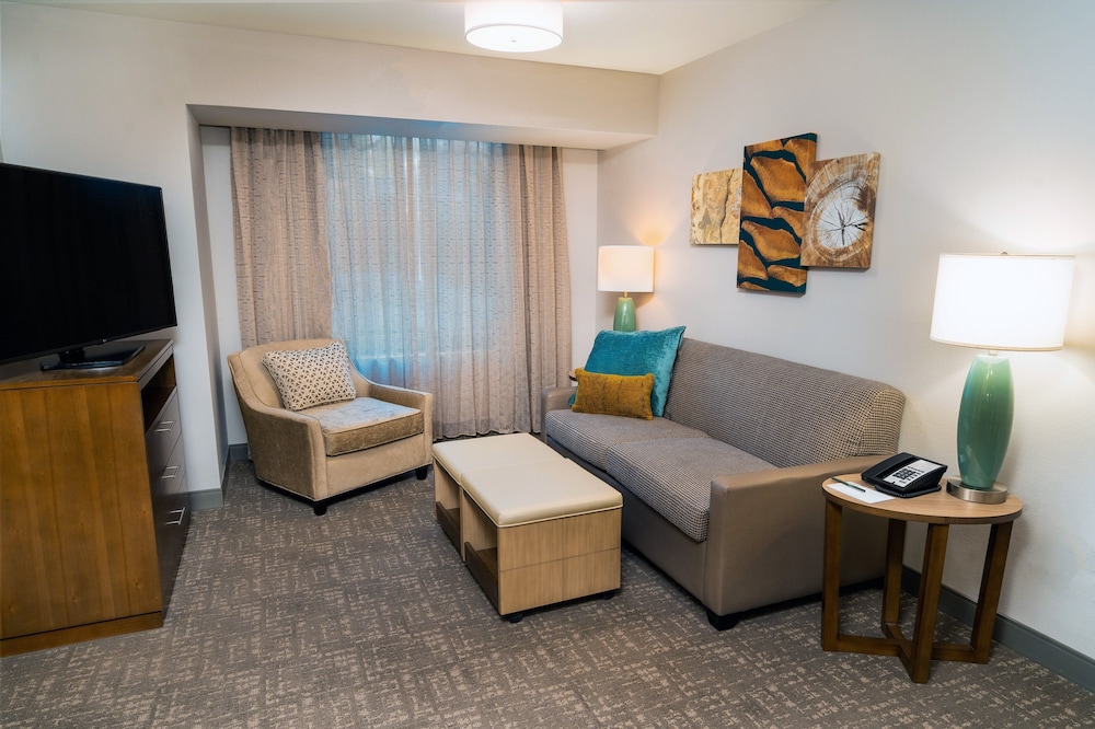 Staybridge Suites Coeur D Alene 31/44