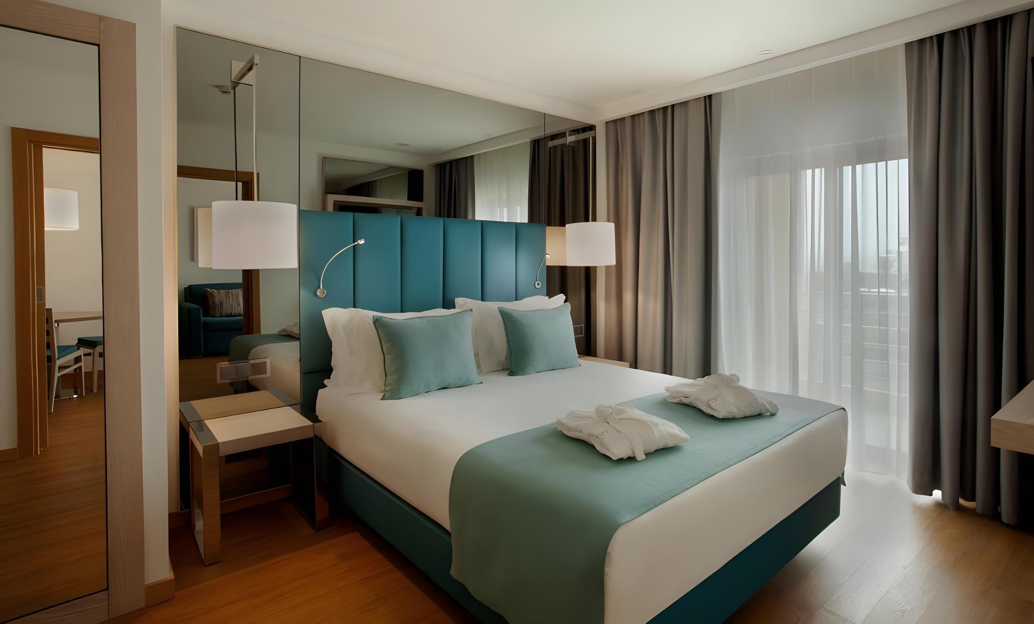 Superior, Suite, Sea Side