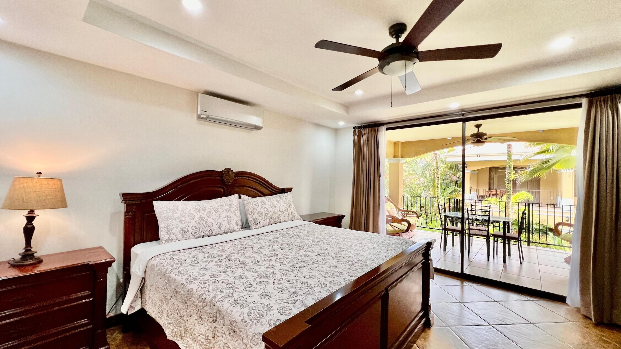 Condo, Deluxe, King and Queen Bed, Garden View, Balcony