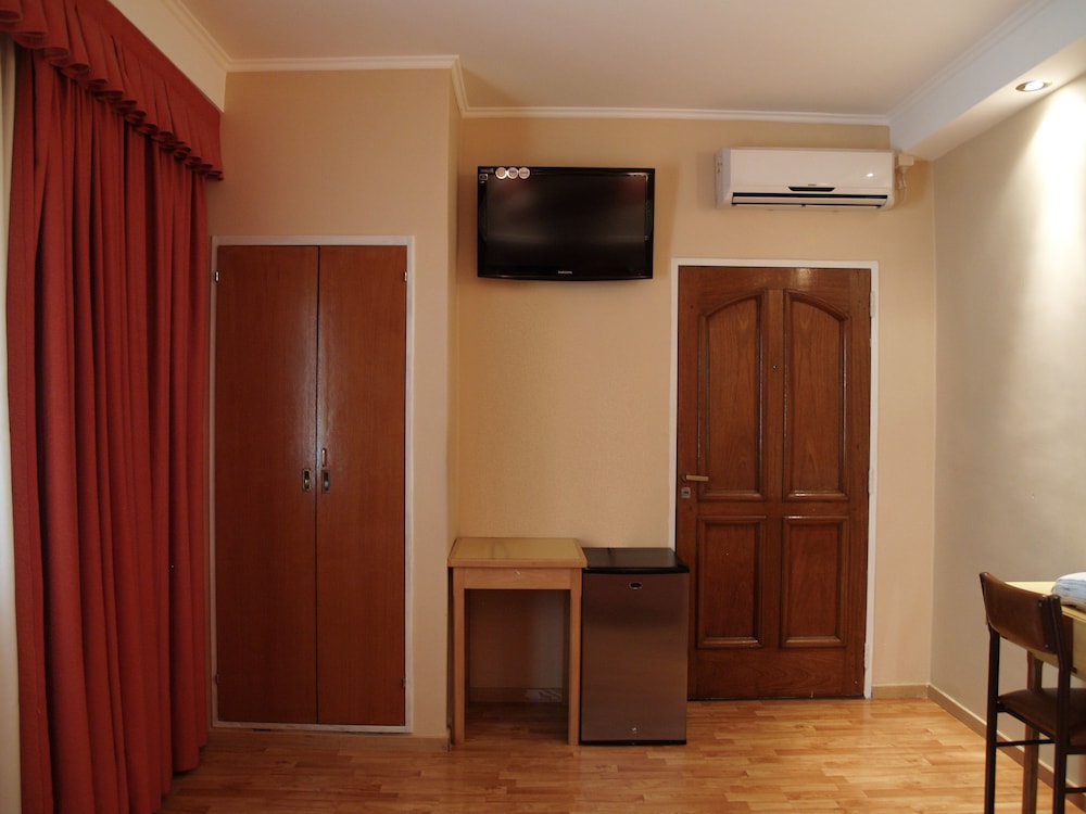 Hotel El Cabildo 41/52