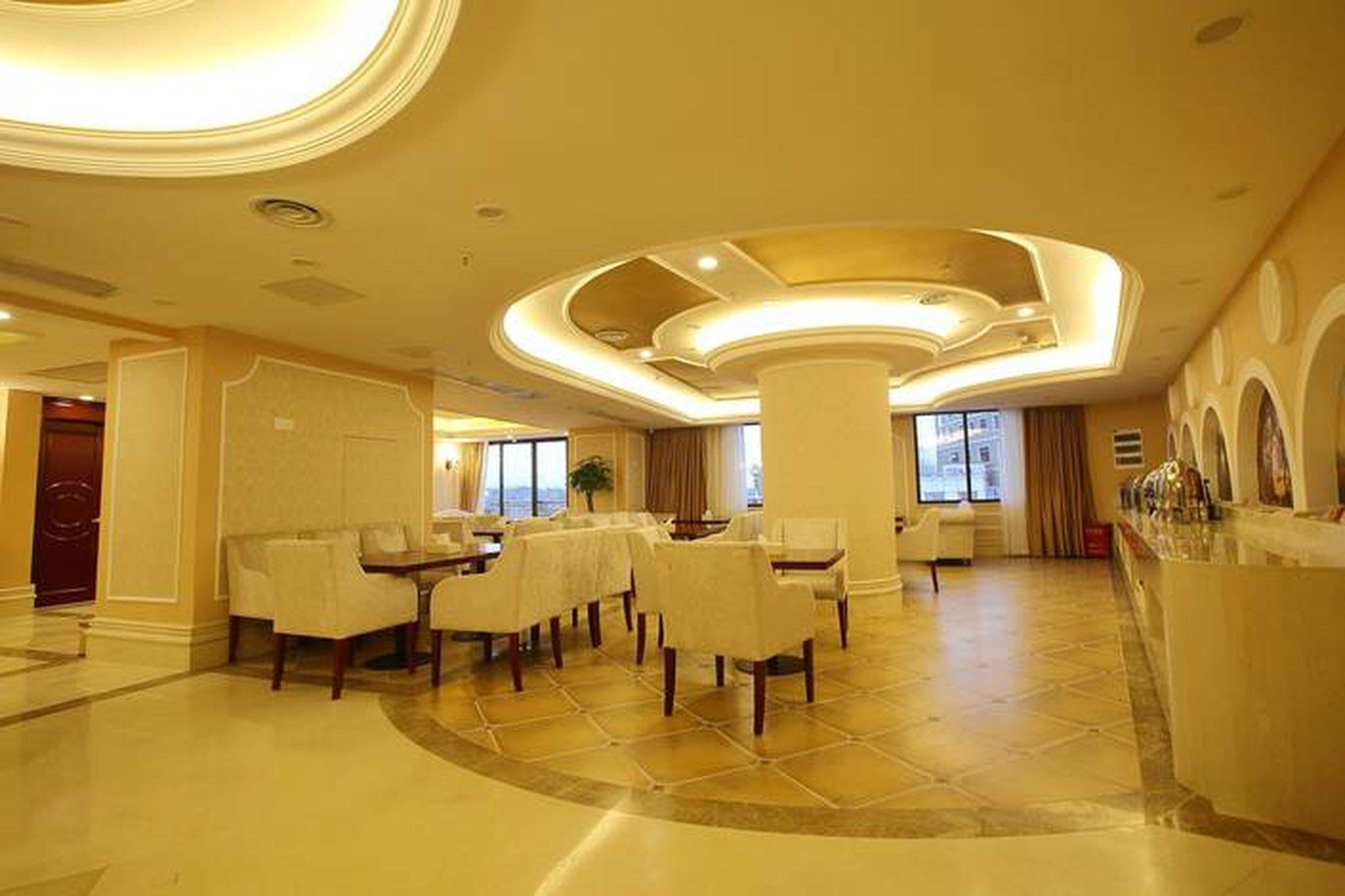 Venus Royal Hotel (Guilin Airport) 42/51