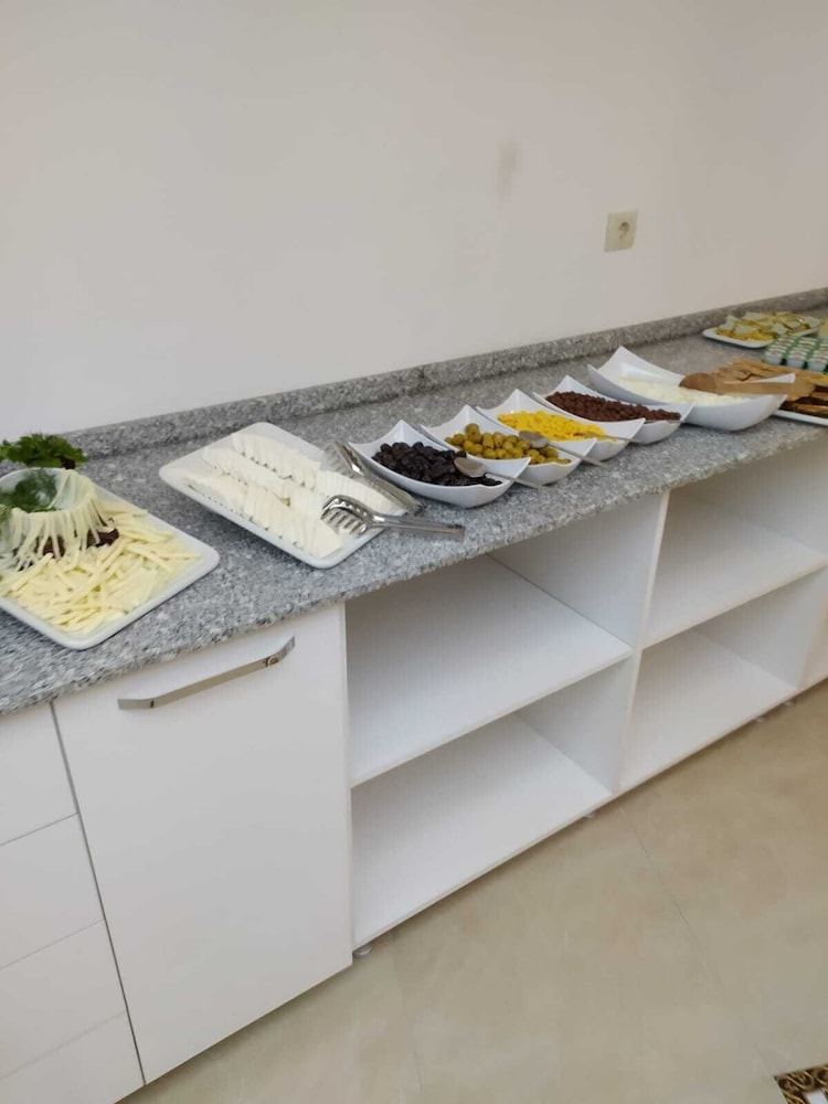 Asmir Suites Hotel 7/32