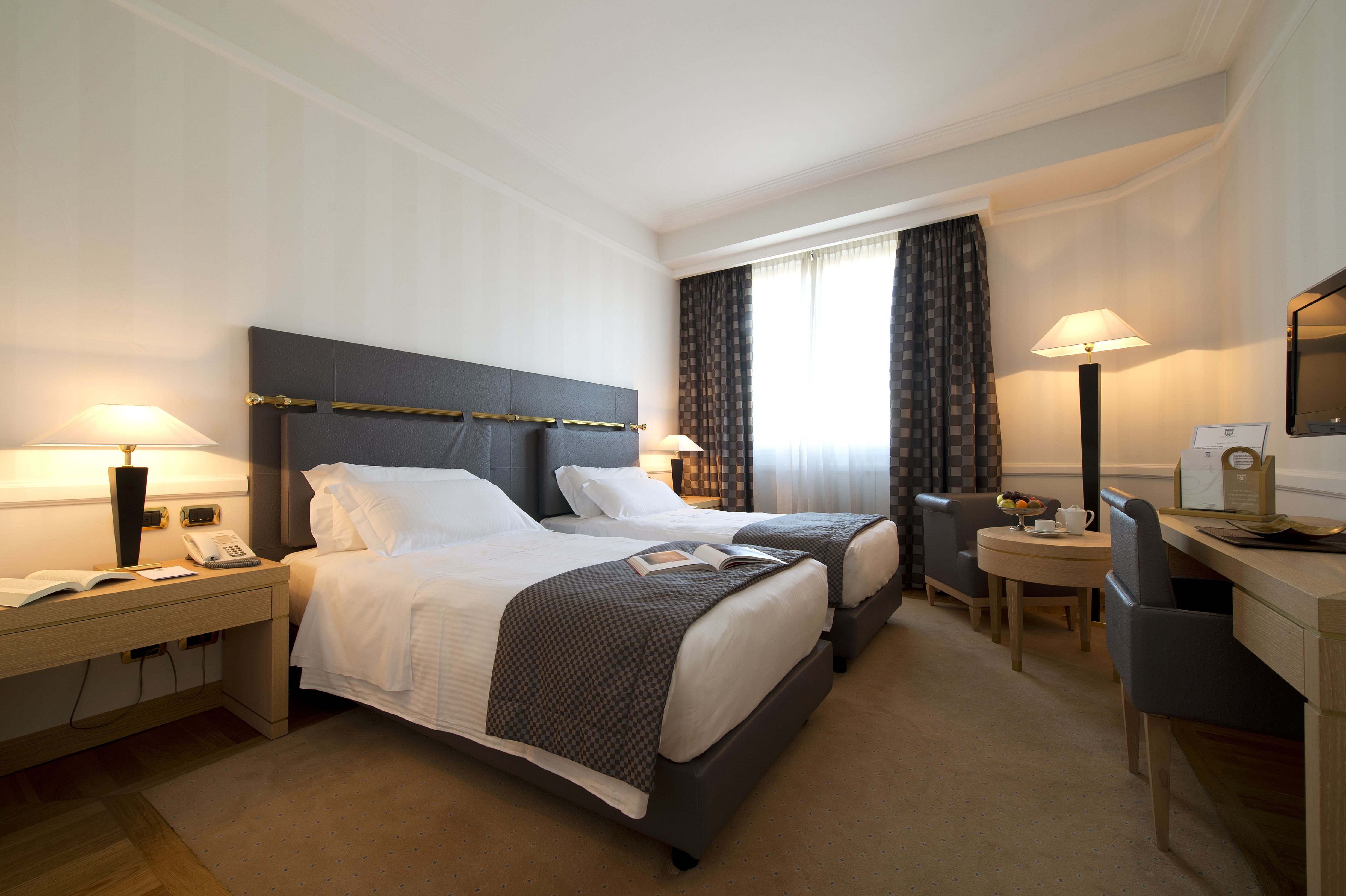 Superior, Twin Beds, Building B