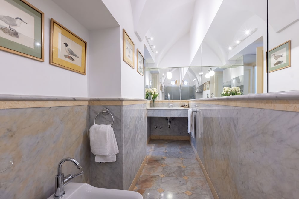 Relais Villa Savarese 3/78