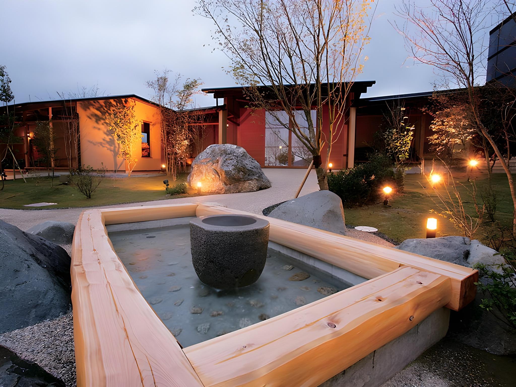 Suite, Outdoor Bath